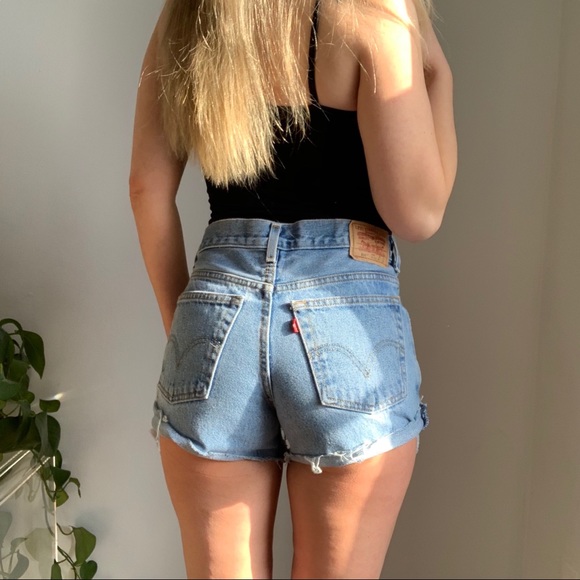 Levi's Pants - Vintage Levi’s jean shorts sz 26 505